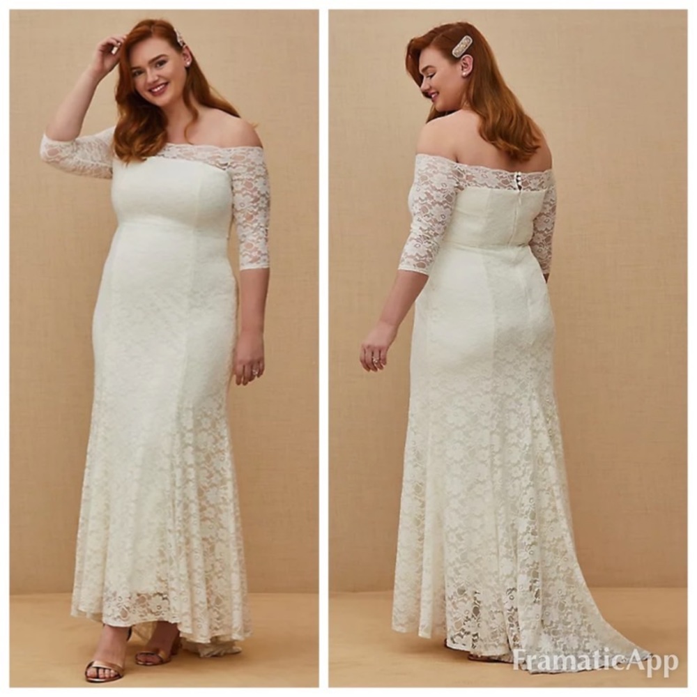 Torrid Off-Shoulder Lace Wedding Dress - Cream Size 18 NWT